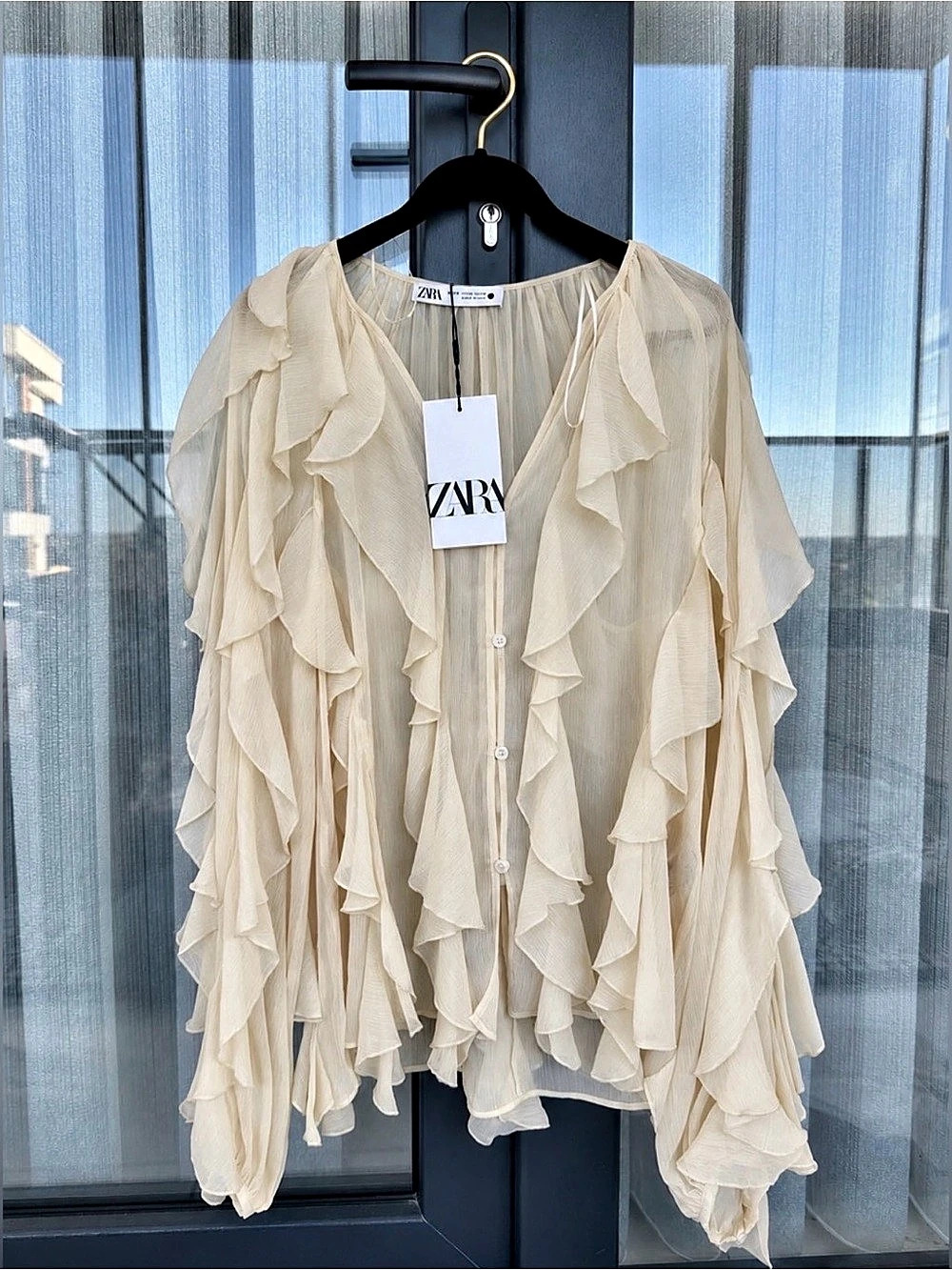 ZARA Ruffled Ivory Chiffon Blouse